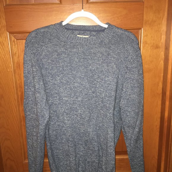 St John's Bay Sweater Size Large - Picture 1 of 2